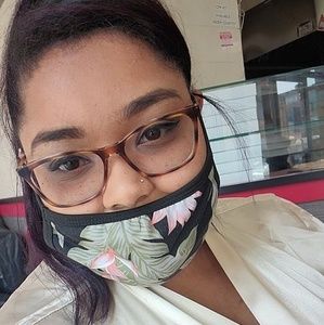 Meet your Posher, Linoshka